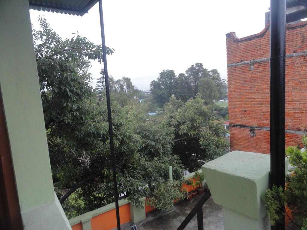 Hotel Backpackers Inn Kathmandu Exterior photo