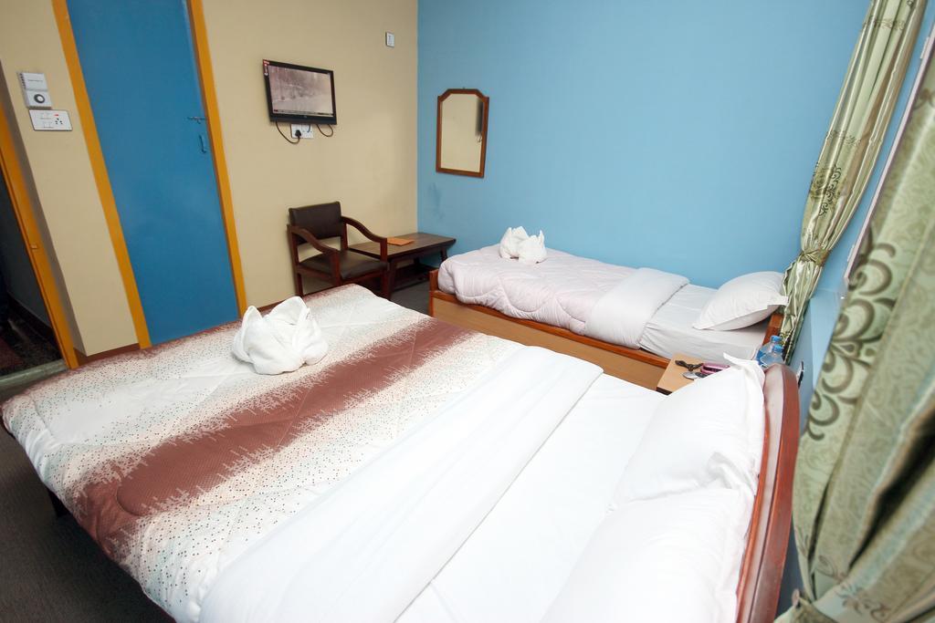 Hotel Backpackers Inn Kathmandu Room photo
