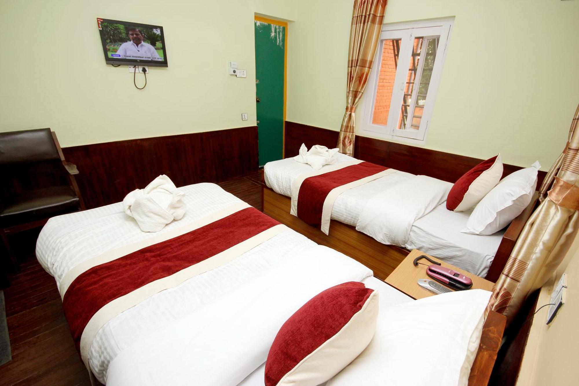 Hotel Backpackers Inn Kathmandu Room photo